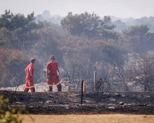 Burnham lansează echipa AI Cobra pentru a combate incendiile de după vara record