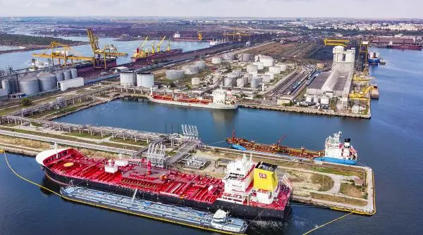 Grevă la Oil Terminal: Se oprește activitatea principalului terminal petrolier