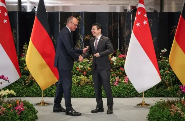 Merz la Singapore: Europa vrea să învețe de la un stat mic