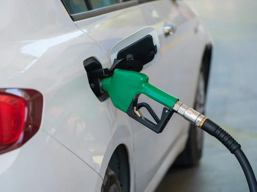 Poluare cu petrol pe coasta Emiratelor după atacurile maritime